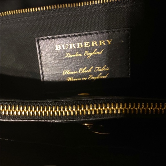 Unique Burberry Studded Banner Medium size, Limited Edition Bag 🦄 - Picture 4 of 12